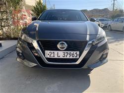 نیسان ئەلتیما
